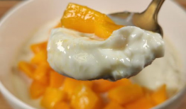 双皮奶的做法视频,轻松学会传统甜品制作技巧